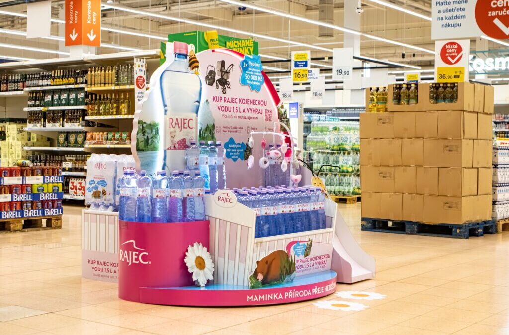 DAGO so značkou Rajec premenilo predajnú plochu na oázu pokoja pre mamičky aj bábätká.